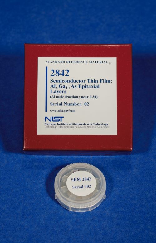 SRM 2842  半導體薄膜:Alx鎵1-xAs外延層(Al摩爾分數x接近0.30)標準品